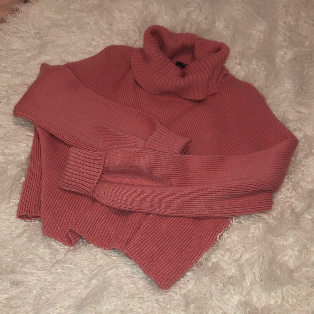 Pink sweater - Picture 4 of 9